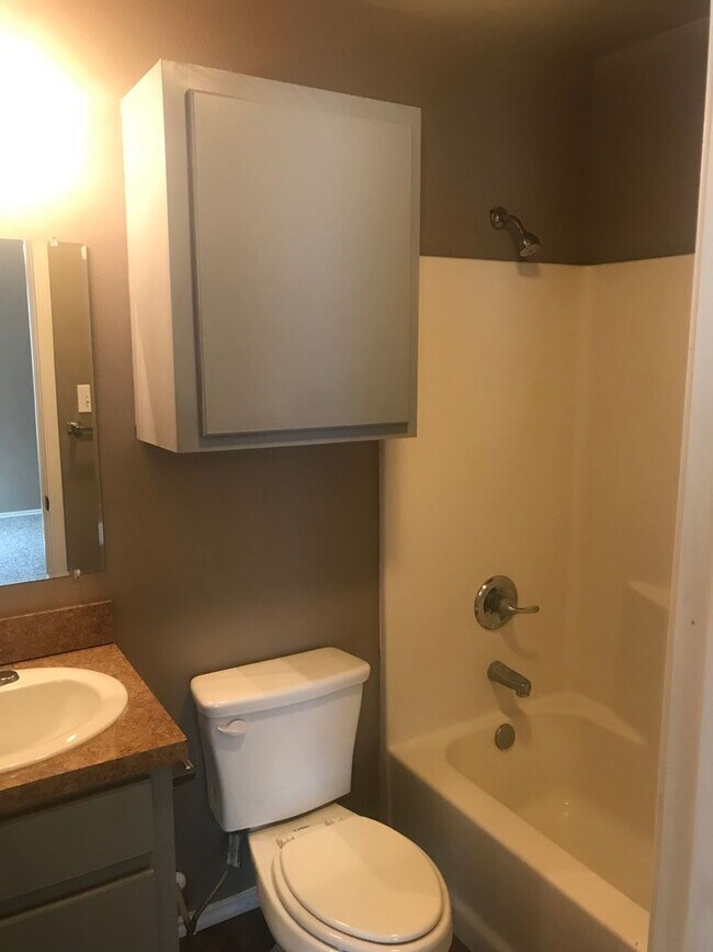 Building Photo - Newer Construction**Section 8 approved**