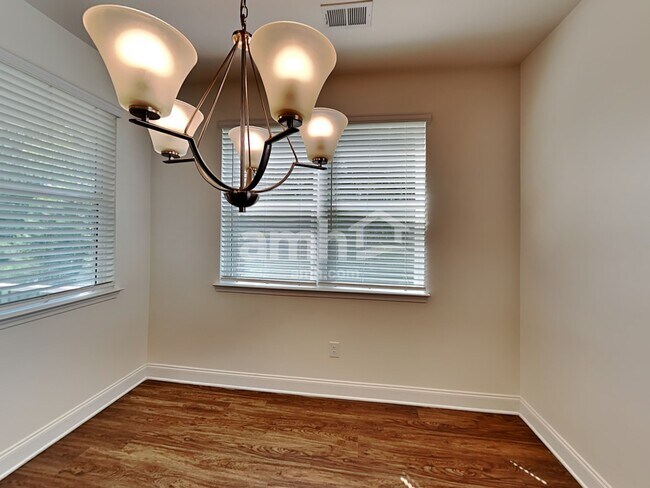 Building Photo - 2449 Napa Valley Dr