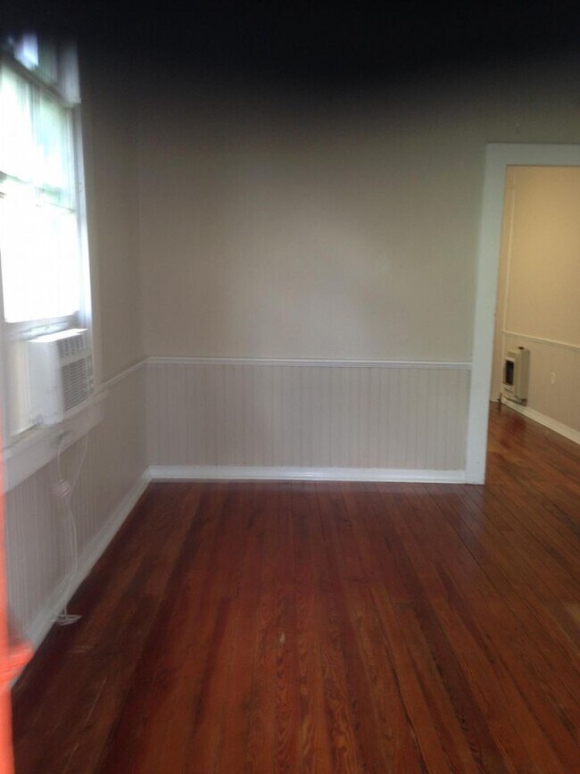 Building Photo - 8529 Spruce Street