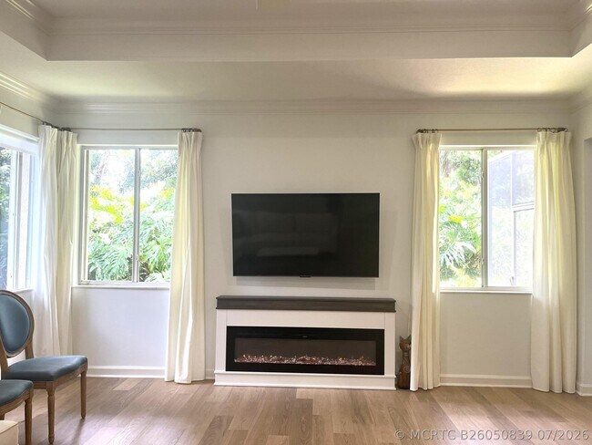 Foto del edificio - 7015 Willow Pine Way