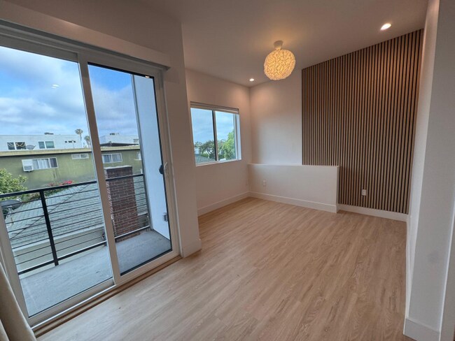 Foto del edificio - 4800-4802 S Slauson Ave