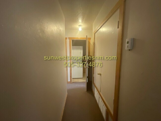 Foto del edificio - 2 Bedroom, 1 Bath Duplex