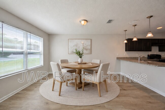 Foto del edificio - 5744 Lexington Ave