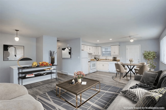 Foto del edificio - 3644 W 90th Pl