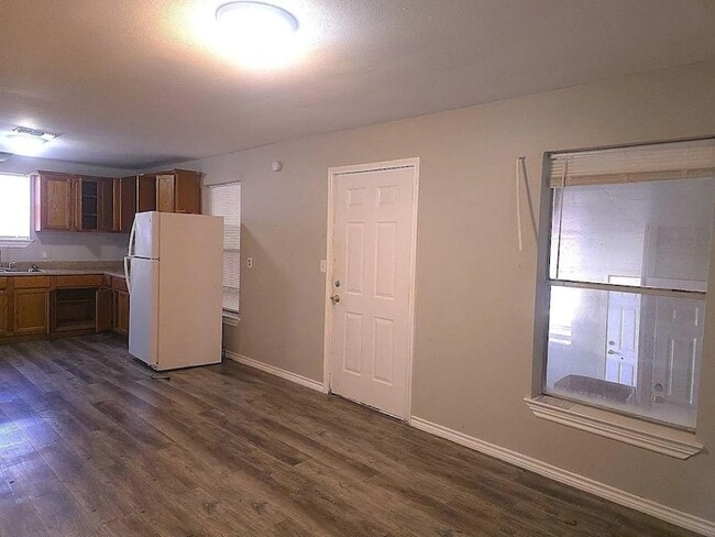 Foto del edificio - 405 24th St SE