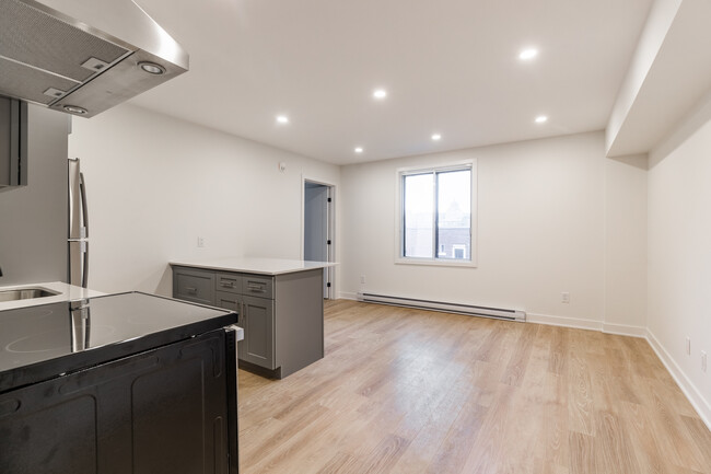 Building Photo - 4610 Linton