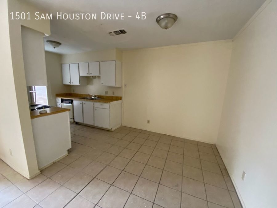 Primary Photo - Now leasing
