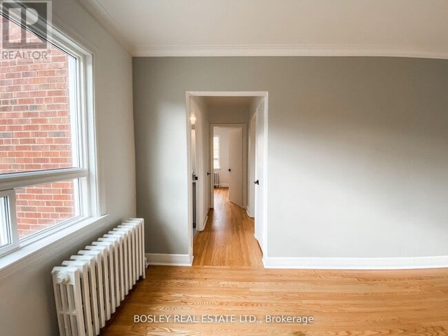 Photo du bâtiment - 14 Wadsworth Blvd