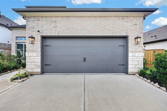 Foto del edificio - 2803 Sweet Honey Ln