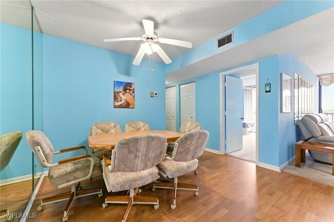 Building Photo - 3460 N Key Dr