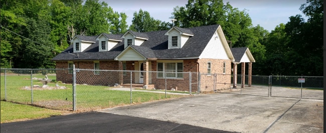 Building Photo - 1837 Williams St