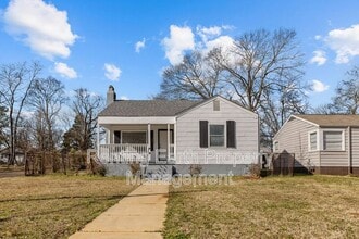 Building Photo - 5320 Ter Q