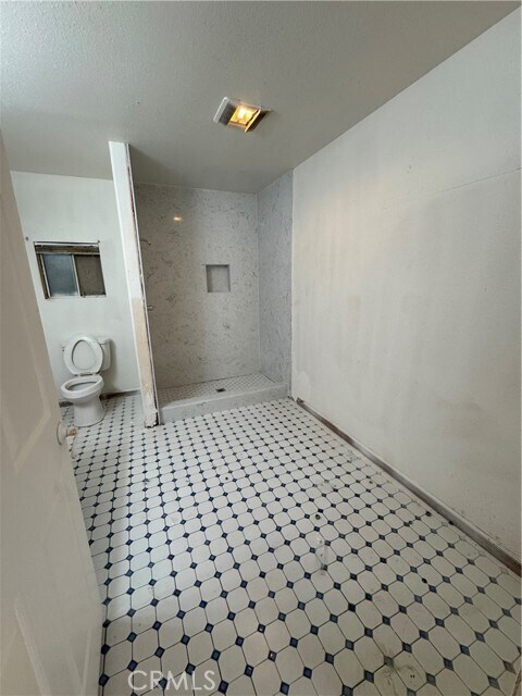 Foto del edificio - 6475 Stover Ave