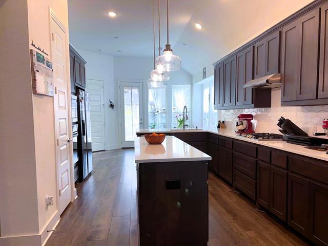 Foto del edificio - 2333 Cobbler St