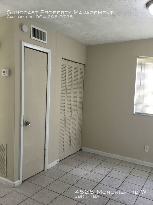 Building Photo - A Great 3 Bedroom for Rent!