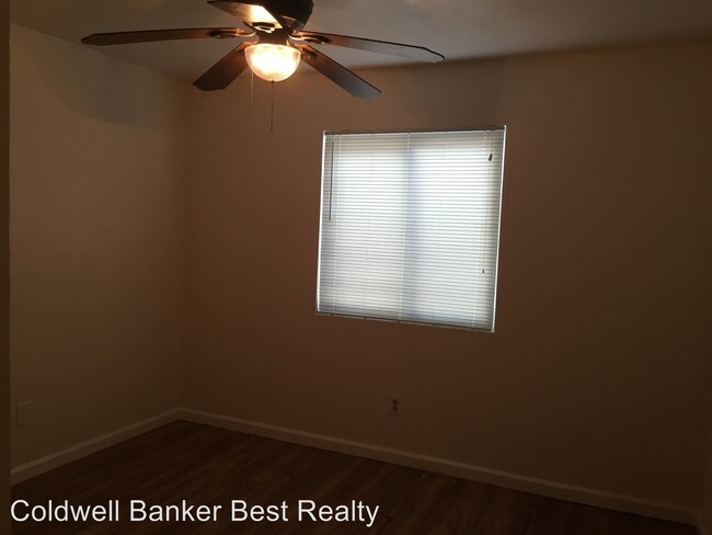 Building Photo - 3 br, 2 bath House - 1105 Cherry Lane