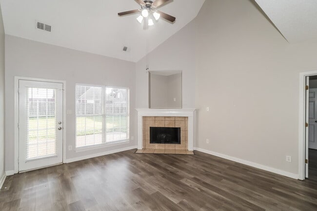 Building Photo - 7794 Wisbey Ct