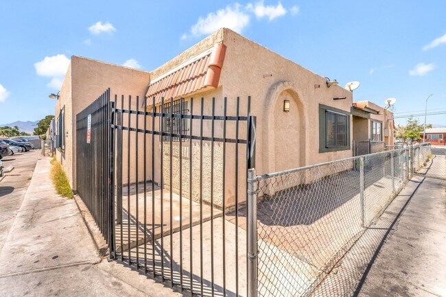 Foto del edificio - 5309 W Cheyenne Ave