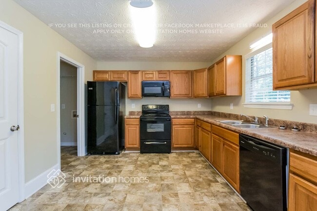Building Photo - 15 Candlewood Ct