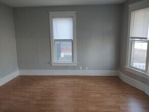 Building Photo - 619-621 23rd St