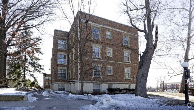 Foto del edificio - Cody Court Apartments