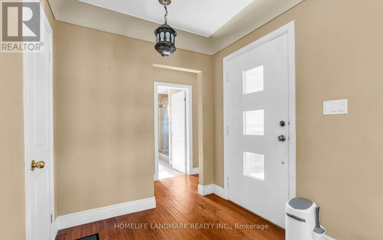 Building Photo - 76 Ridge Dr