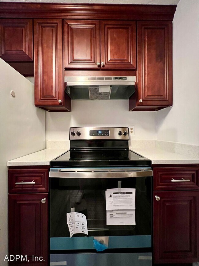 Building Photo - 1 br, 1 bath House - 53 Will Drive Unit 140