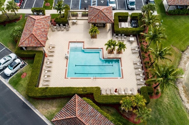 Foto del edificio - AVAILABLE from Nov 01st - 2BR/2BA Furnishe...