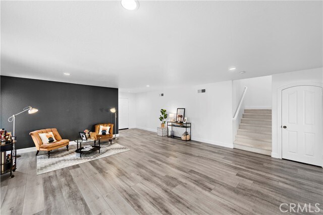 Foto del edificio - 4314 Silver Spring Way