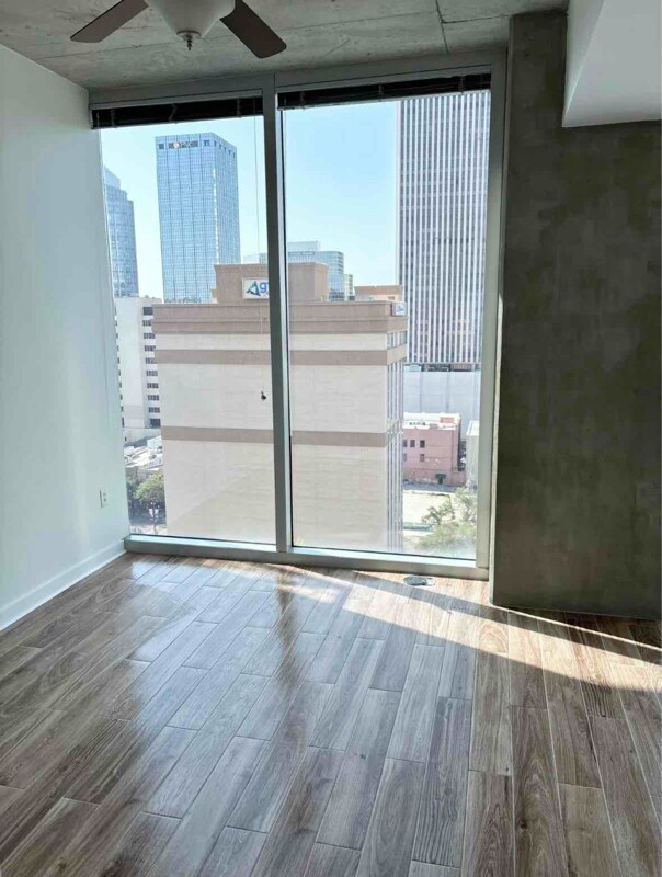 Foto del edificio - 777 N Ashley Dr
