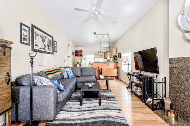 Foto del edificio - 4226 Raritan St