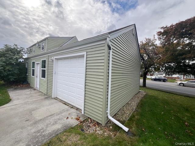 Foto del edificio - 432 Herricks Rd