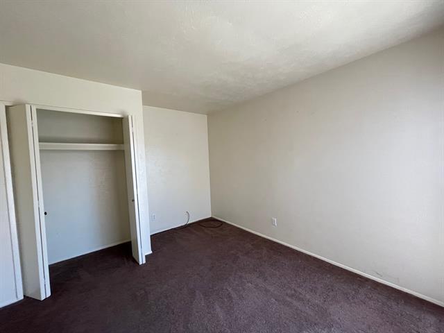 Foto del edificio - 7210 Pineberry Rd