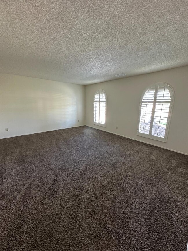 Building Photo - 91 O St