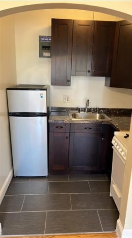Spacious and sunny studio unit ready for m... - Spacious and sunny studio unit ready for m...