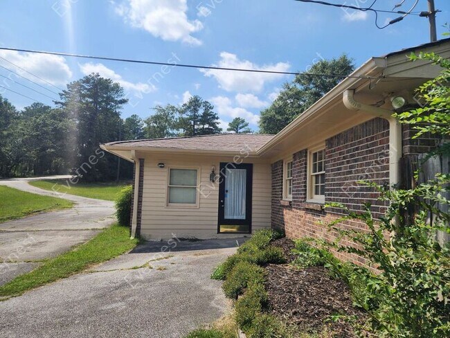 Foto del edificio - 7410 Union Grove Rd