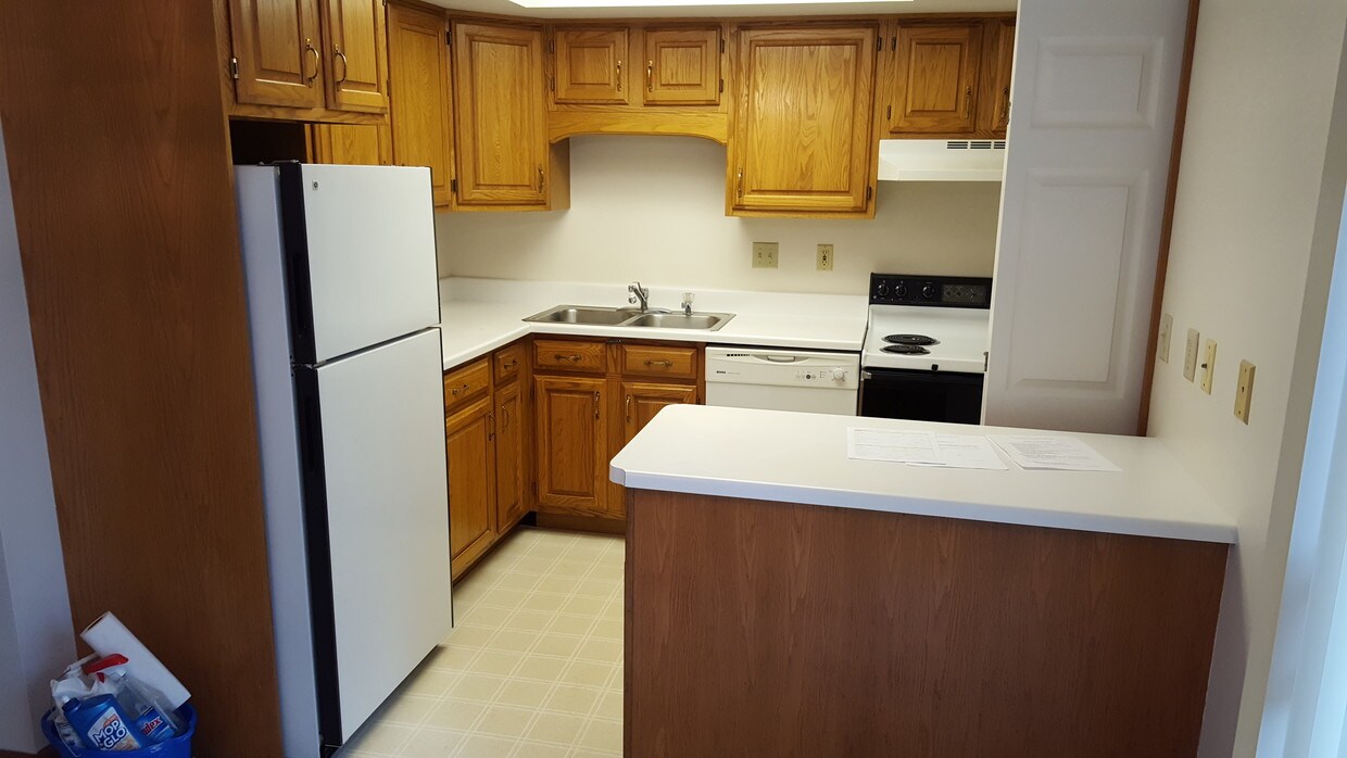 Handy Cocina - 427 S Beech St
