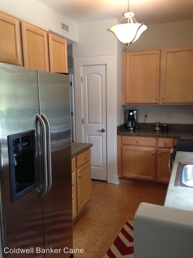 Foto del edificio - 350 Mohawk Dr