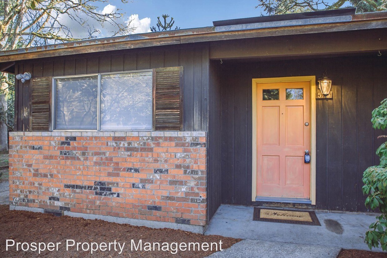 Primary Photo - 5713-5715 64th St W