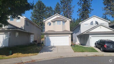 Building Photo - 20 W Keely Ct