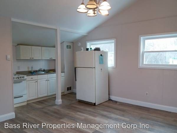 Building Photo - Studio, 1 bath House - 314 Sea Street, Unit A