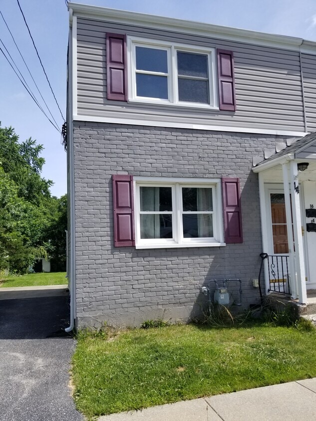 14 S Gilmore Blvd, Wappingers Falls, NY 12590 House Rental in