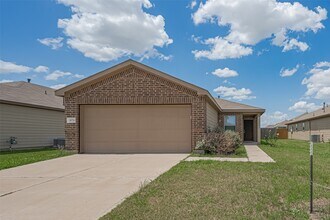 Building Photo - 20726 Westfield Grove Pl