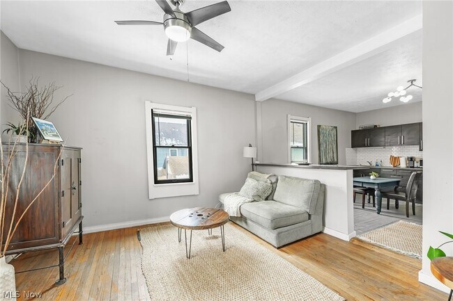 Foto del edificio - 1009 Kenilworth Ave