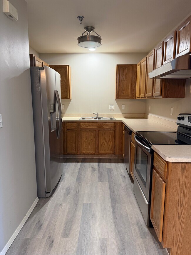 Foto del edificio - 23296 Cornerstone Village Dr