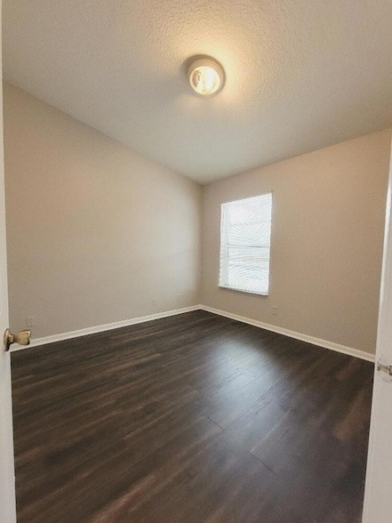 Building Photo - 4536 Oak Terrace Dr