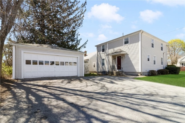 Photo - 98 Magnolia St Apartment