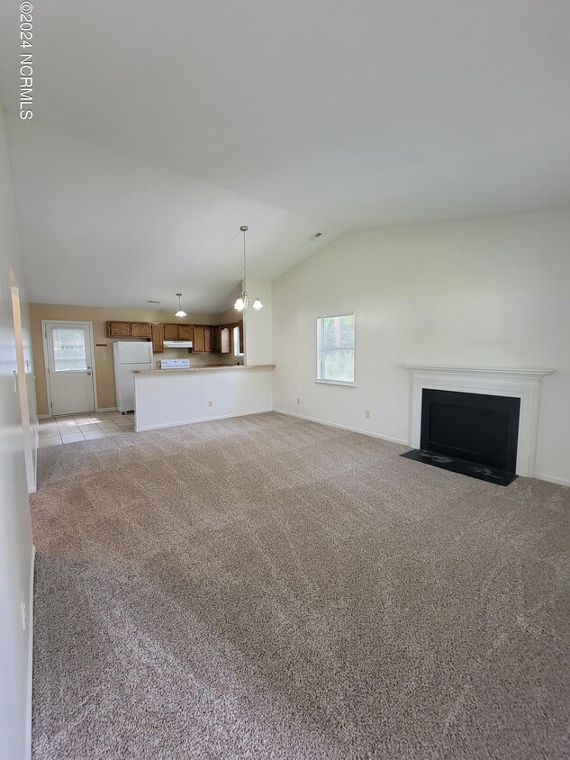 1823 Countrywood Blvd, Jacksonville, NC 28540 Townhome Rentals in