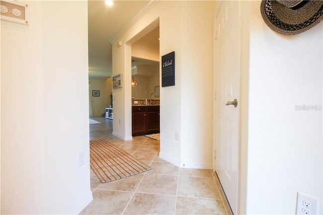 Building Photo - 20333 Lagente Cir