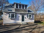 Primary Photo - 49 1/2 Silver St